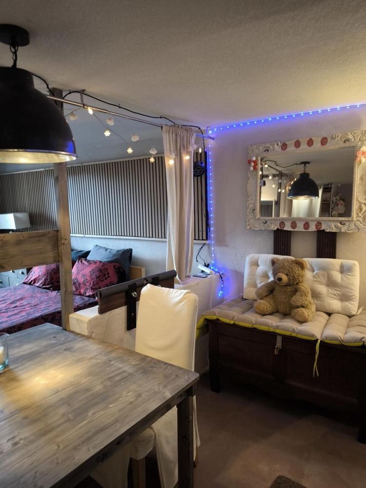 Love-Room Discret 40 M2 Bormes Les Mimosas Village Avec Terrasse Εξωτερικό φωτογραφία